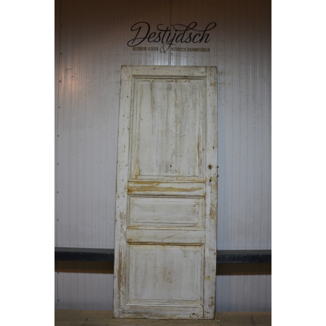 Oude geloogde deur  