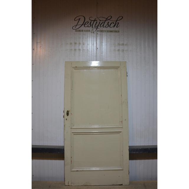 Oude tweevaks paneeldeur               