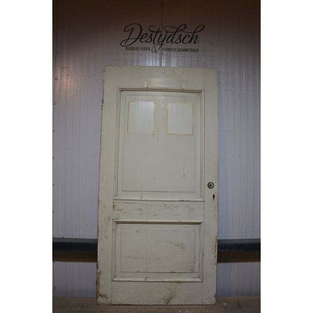 Oude tweevaks paneeldeur                 
