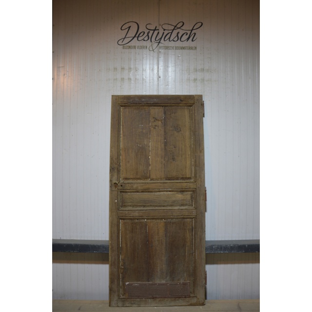 Oude geloogde eiken deur 