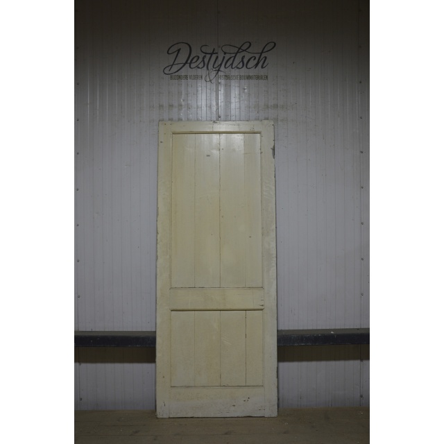Oude tweevaks paneeldeur 