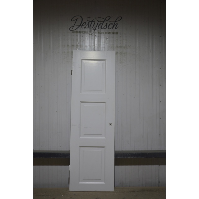 Oude drievaks paneeldeur 