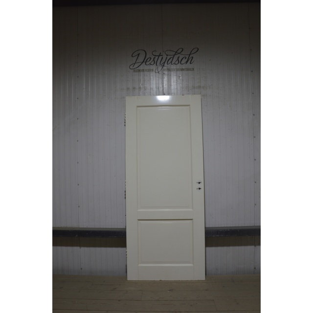 Klassieke tweevaks paneeldeur 