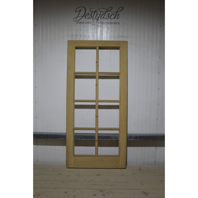 Opdekdeur met ruitverdeling