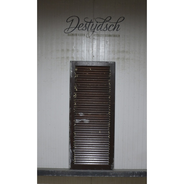 ​​Oud louvreluikje 